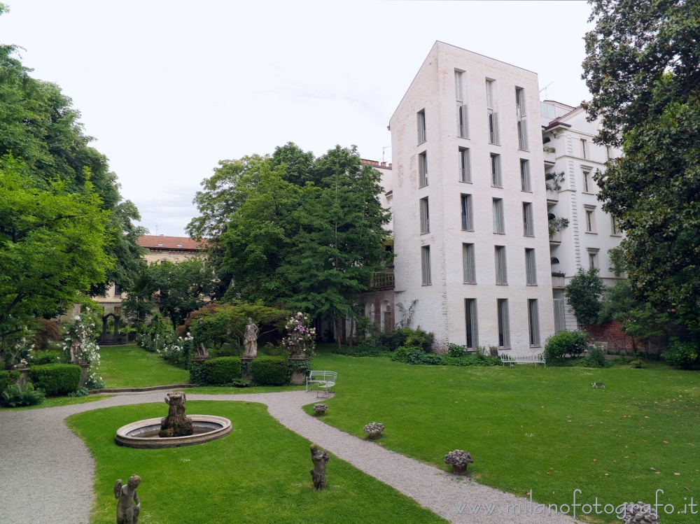 Milano - Parco di Casa degli Atellani e Vigna di Leonardo 